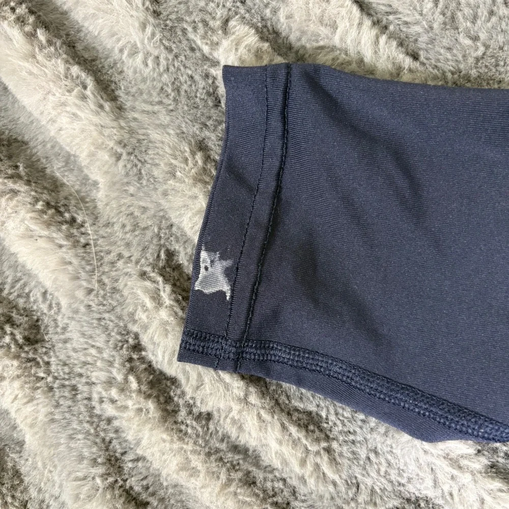 Nike Pro Dri-FIT Mens Small Navy Blue Long Sleeve Compression Shirt AQ305